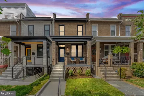 1740 D St SE, Washington, DC 20003 photo 41