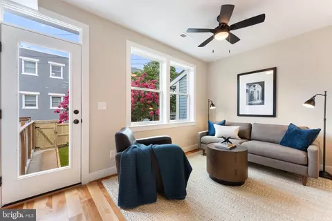 1740 D St SE, Washington, DC 20003 photo 16