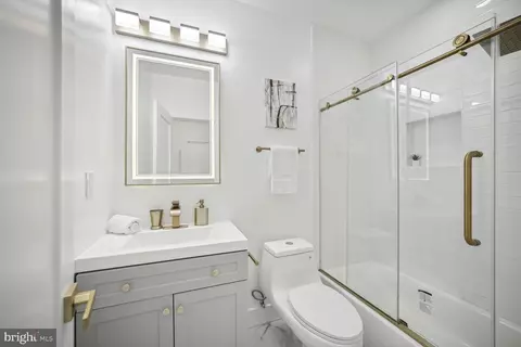 Bath - 246 14th St SE, Washington, DC 20003 photo 1 of 2