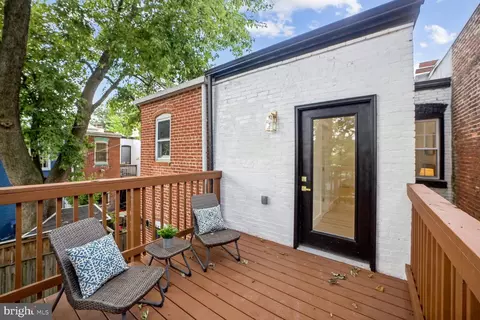 Exterior - 246 14th St SE, Washington, DC 20003 photo 3 of 6
