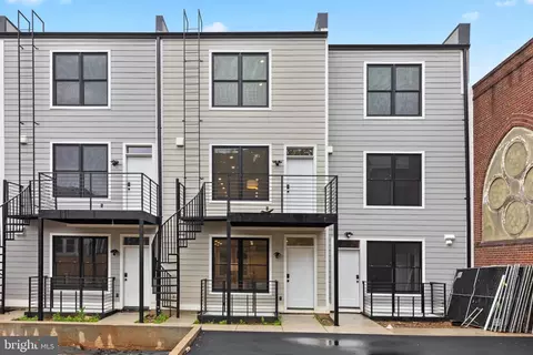412 D St SE #B, Washington, DC 20003 photo 26