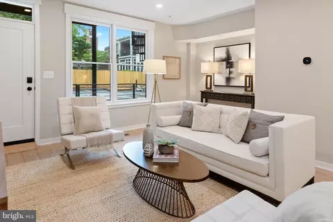 412 D St SE #B, Washington, DC 20003 photo 10
