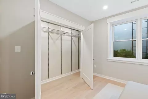 412 D St SE #B, Washington, DC 20003 photo 20