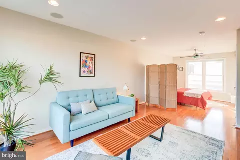 911 4th St SE, Washington, DC 20003 photo 44