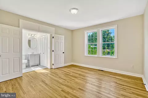 Bedroom - 201 Douglas St NE, Washington, DC 20002 photo 5 of 6