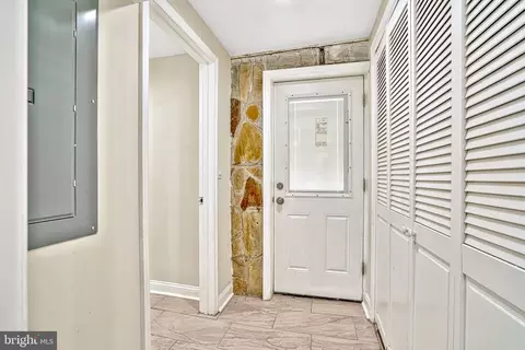 Entry Way - 201 Douglas St NE, Washington, DC 20002 photo 6 of 6