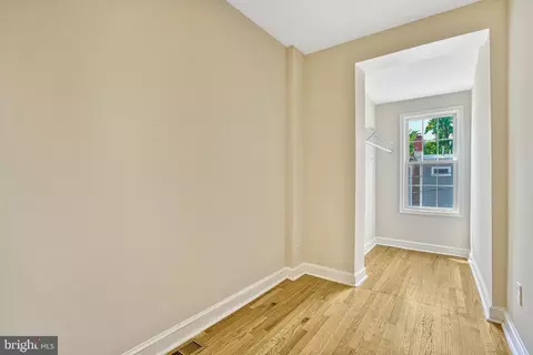 Entry Way - 201 Douglas St NE, Washington, DC 20002 photo 3 of 6