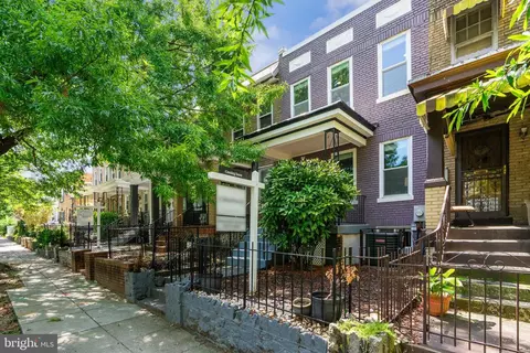 1119 Owen Pl NE, Washington, DC 20002