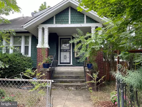 1001 Douglas St NE, Washington, DC 20018