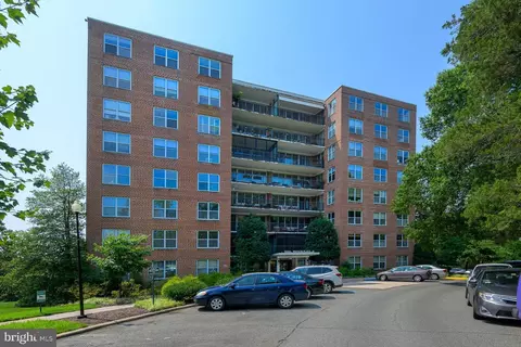 3900 Watson Pl NW #A-3B, Washington, DC 20016