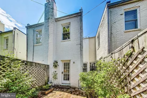 Exterior - 1343 28th St NW, Washington, DC 20007 photo 4 of 4