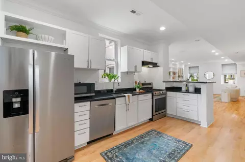 225 14th St NE, Washington, DC 20002 photo 13