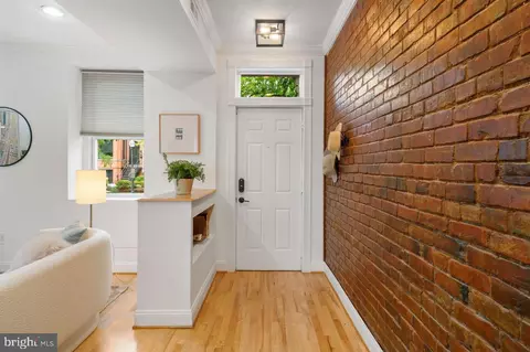 225 14th St NE, Washington, DC 20002 photo 3