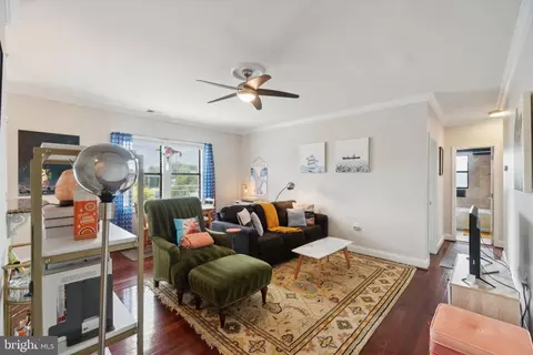 315 Evarts St NE #206, Washington, DC 20002