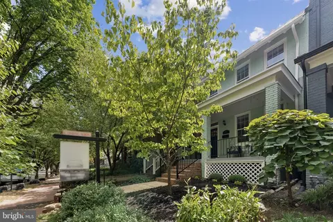 305 Kentucky Ave SE, Washington, DC 20003