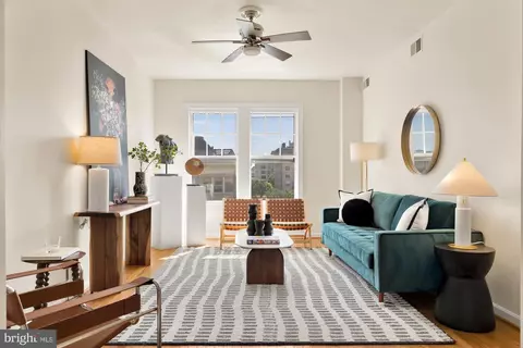 1724 17th St NW #61, Washington, DC 20009