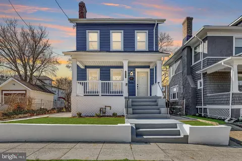 6922 9th St NW, Washington, DC 20012
