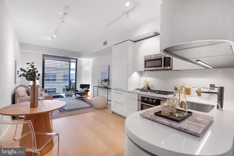 920 I St NW #1010, Washington, DC 20001