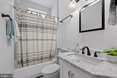 516 M St NE, Washington, DC 20002 photo 25