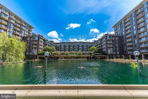 520 N Street St SW #S511, Washington, DC 20024