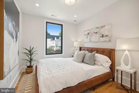 1716 37th St NW, Washington, DC 20007 photo 38
