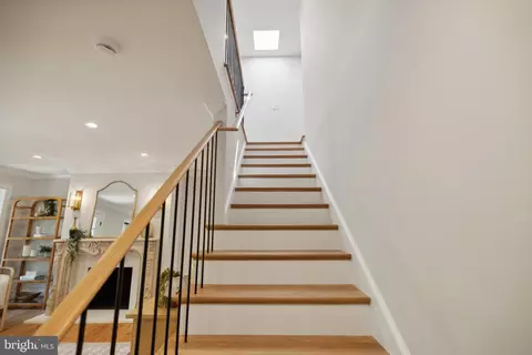 1716 37th St NW, Washington, DC 20007 photo 24