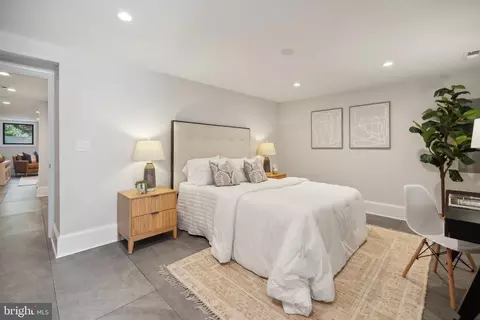 1716 37th St NW, Washington, DC 20007 photo 45
