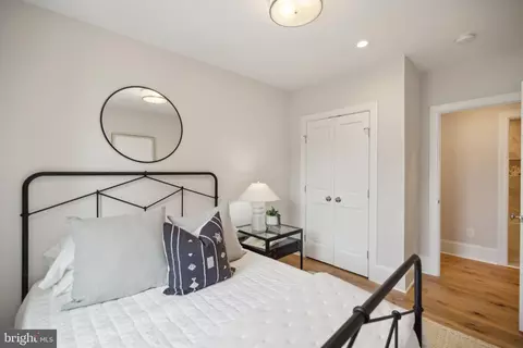 1716 37th St NW, Washington, DC 20007 photo 37