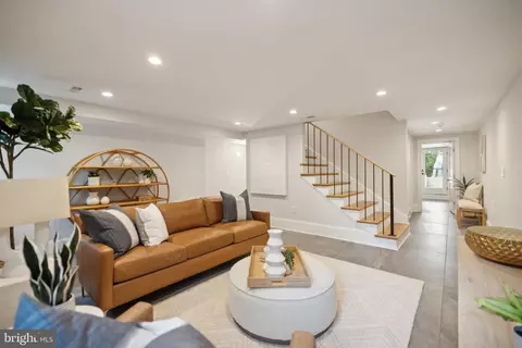 1716 37th St NW, Washington, DC 20007 photo 40