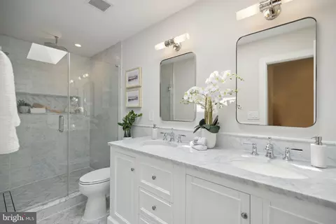 1716 37th St NW, Washington, DC 20007 photo 28