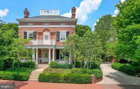 2727 Q St NW, Washington, DC 20007