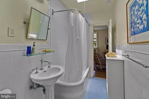 1818 24th St NW, Washington, DC 20008 photo 34