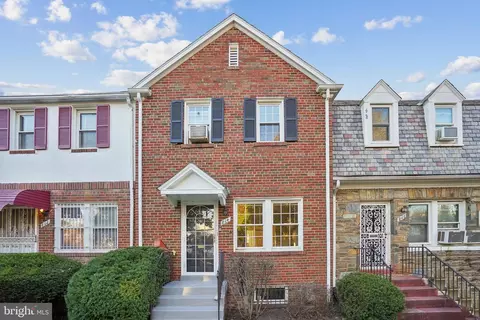 814 20th St NE, Washington, DC 20002
