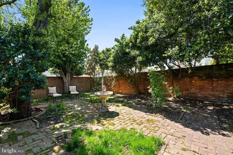 Exterior - 1406 34th St NW, Washington, DC 20007 photo 11 of 12