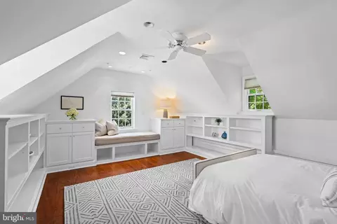 Bedroom - 1406 34th St NW, Washington, DC 20007 photo 6 of 9