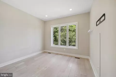 Other - 1210 19th St NE #1, Washington, DC 20002 photo 6 of 8