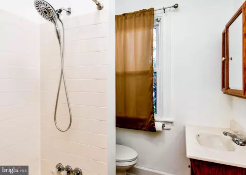 Bath - 1427 Ames Pl NE, Washington, DC 20002 photo 2 of 2