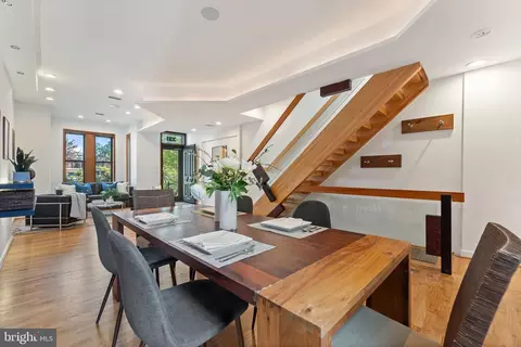 221 A St NE, Washington, DC 20002 photo 11