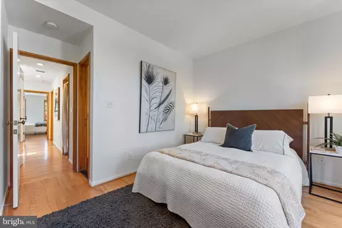 221 A St NE, Washington, DC 20002 photo 22