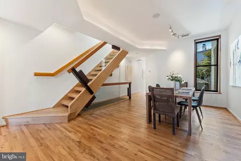 221 A St NE, Washington, DC 20002 photo 9