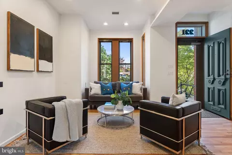 221 A St NE, Washington, DC 20002 photo 6