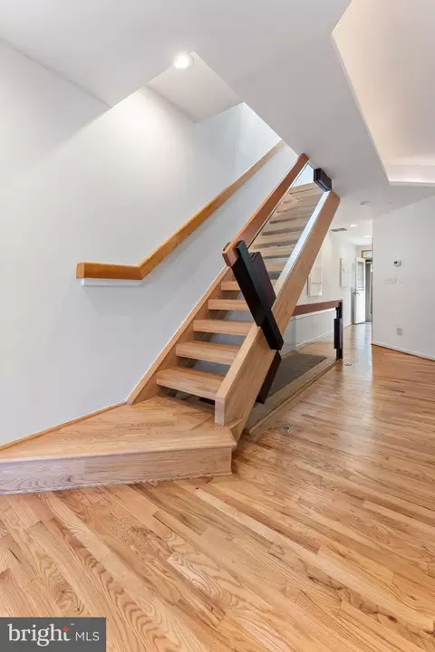 221 A St NE, Washington, DC 20002 photo 19