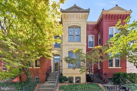 221 A St NE, Washington, DC 20002