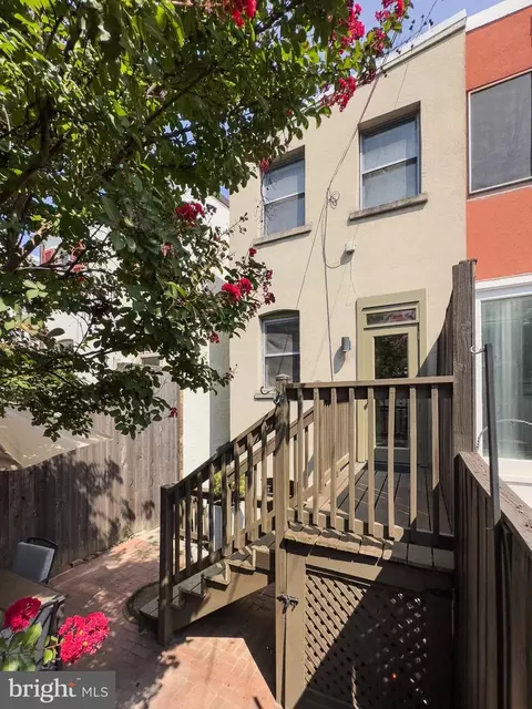 221 A St NE, Washington, DC 20002 photo 46