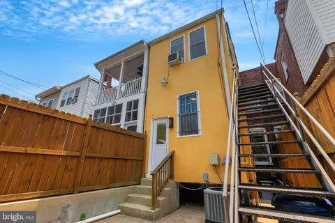 Exterior - 1008 K St NE, Washington, DC 20002 photo 3 of 3