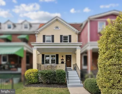 4924 3rd St NW, Washington, DC 20011