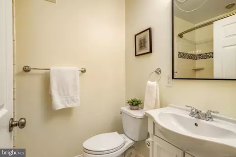 4924 3rd St NW, Washington, DC 20011 photo 24