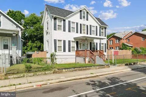 3219 9th Pl SE, Washington, DC 20032 photo 2