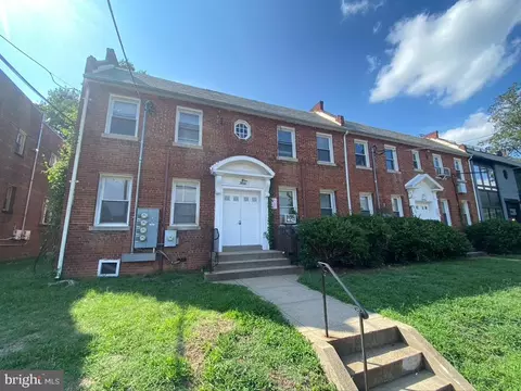 3926 10th St NE, Washington, DC 20017