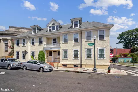 1513 Meridian Pl NW #4, Washington, DC 20010